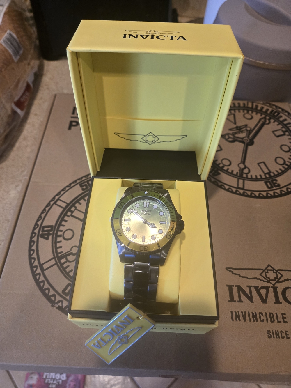 Invicta Pro Diver Black and Yellow/Green Men's Watch